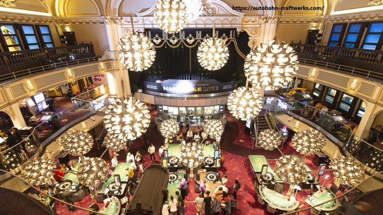 The Hippodrome Casino, Kehidupan Malam Kelas Dunia